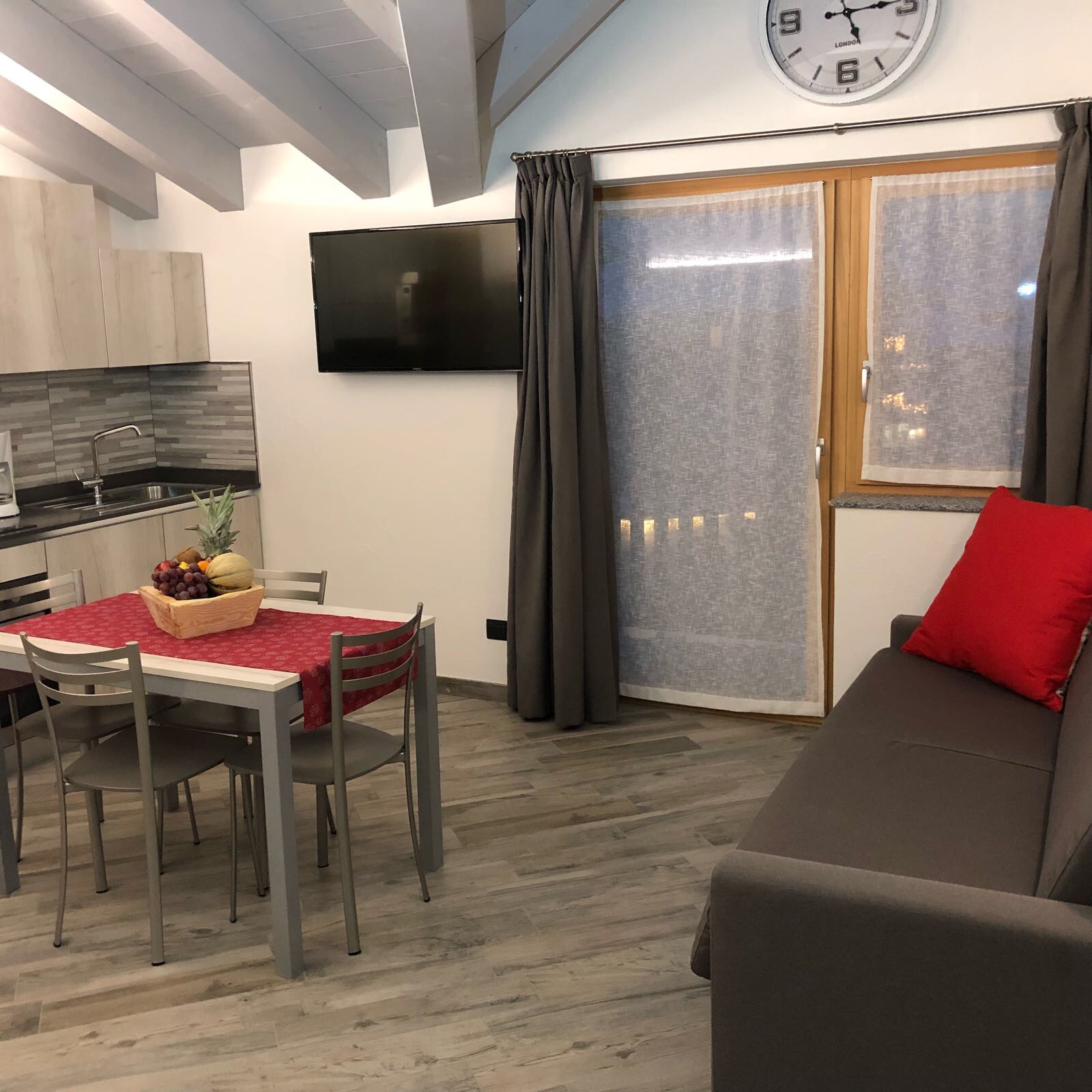 Apartament Pino