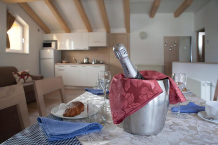 Residence des Alpes - O podwyższonym standardzie apartament, O podwyższonym standardzie apartament z widokiem na góry, O podwyższonym standardzie apartament 2 sypialnie, O podwyższonym standardzie apartament 2 sypialnie penthouse (na dachu), O podwyższonym standardzie apartament 2 sypialnie poddasze, O podwyższonym standardzie apartament 2 sypialnie z widokiem, O podwyższonym standardzie trzyosobowy apartament 2 sypialnie poddasze, O podwyższonym standardzie dwuosobowy apartament 2 sypialnie poddasze, O podwyższonym standardzie dwuosobowy apartament 2 sypialnie i balkonem, O podwyższonym standardzie dwuosobowy apartament 3 pokoje, O podwyższonym standardzie trzyosobowy apartament 3 pokoje, O podwyższonym standardzie czteroosobowy apartament 2 sypialnie