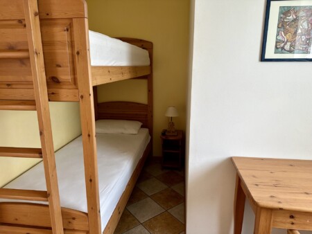 Apartament 3-pokojowy z łóżkiem piętrowym