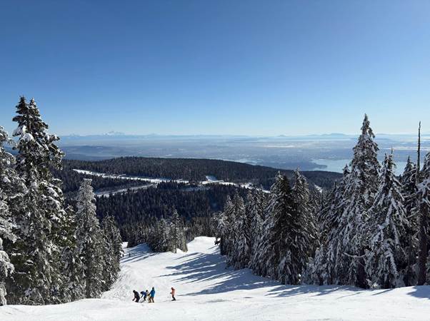 Dolomity vs Alpy Zachodnie – gdzie jeździ się „lżej”, a gdzie bardziej sportowo.