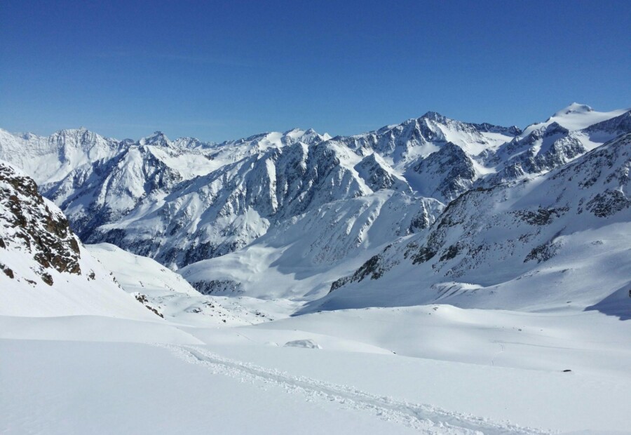 Livigno czy Madonna di Campiglio? Porównanie najlepszych kurortów Lombardii i Trentino