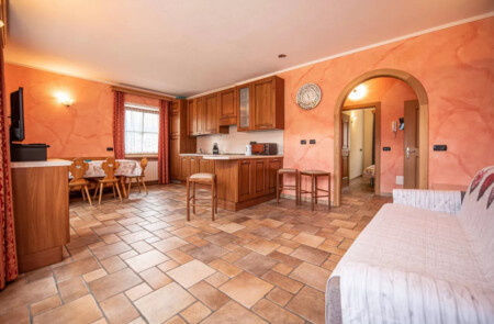 Apartament 3-pokojowy nr 1